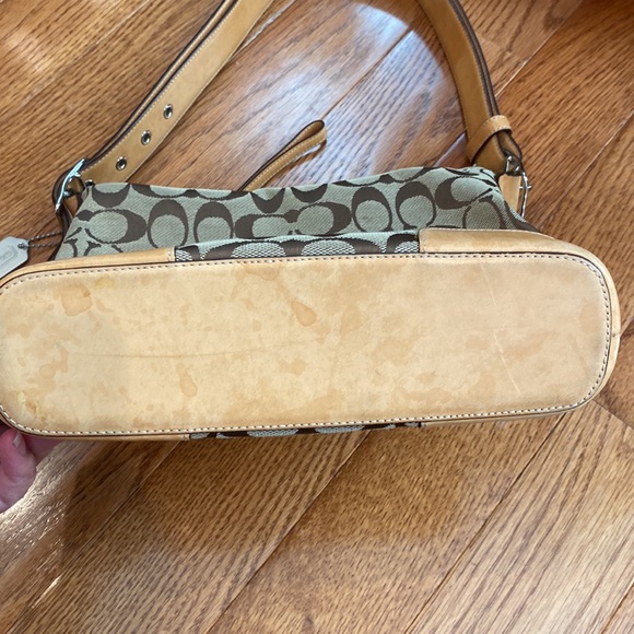 Authentic Coach Signature C Beige/brown Canvas Shoulder Bag - Picture 5 of 7